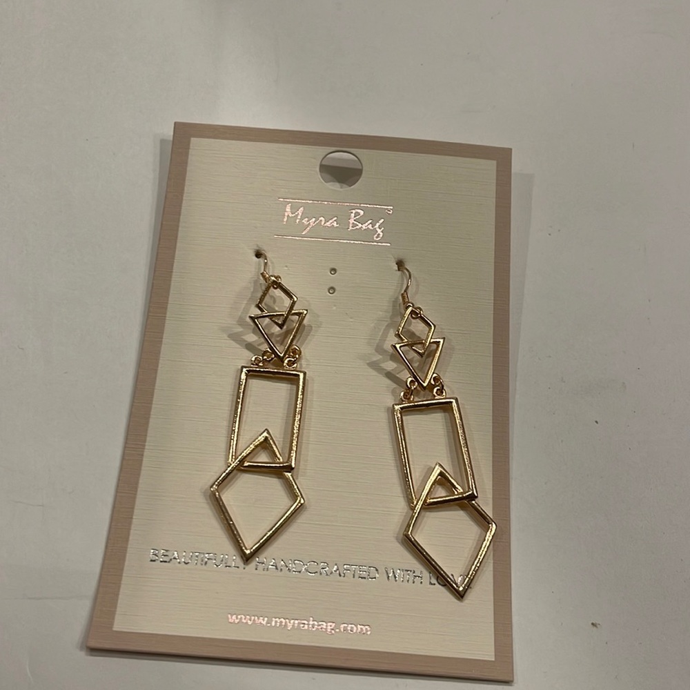 Myra Bag Earrings NWT gold and beautiful